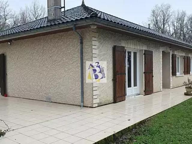 Puymoyen 16400 Achat / Vente maison 5 pièces t5 jardin