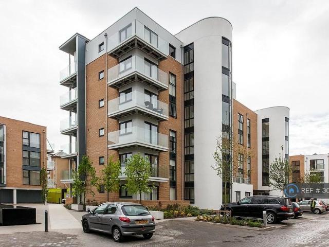 Pym Court, Cambridge, CB1 2 bed penthouse to rent £3,095 pcm £714 pw
