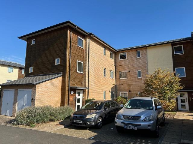 Pye Bridge End, Milton Keynes, MK10 2 bed apartment to rent £1,195 pcm £276 pw