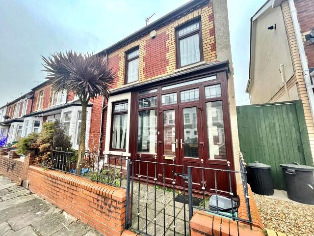 Pyke Street, Barry CF63, 2 bed property to rent, £1,000 pcm | PrimeLocation