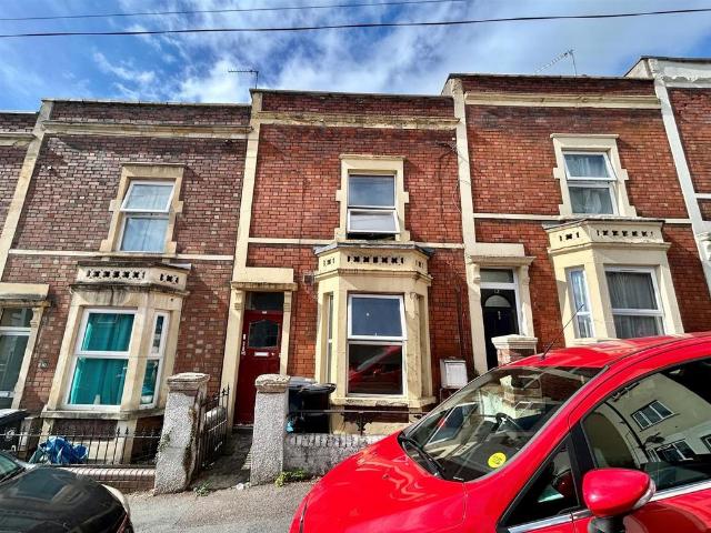 Pylle Hill Crescent, Bristol 1 bed flat to rent £1,100 pcm £254 pw