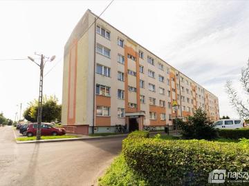 4 pokojowe mieszkanie z balkonem i piwnicą, po remoncie