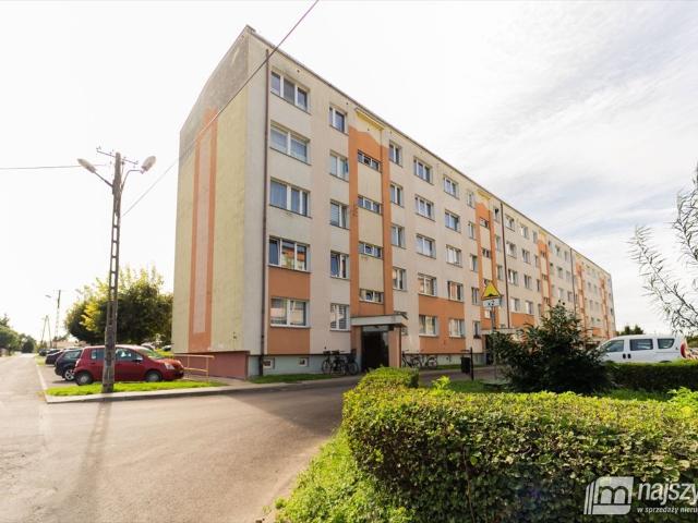 4 pokojowe mieszkanie z balkonem i piwnicą polecam!