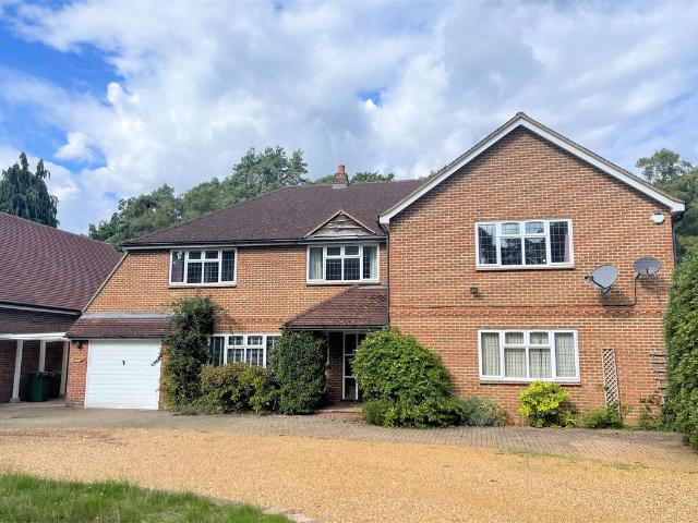 Pyrford Woods, Woking, Surrey GU22, 5 bed detached house to rent, £5,000 pcm | PrimeLocation