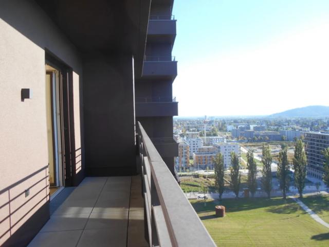 Q5 am PARK Traumblick sonnige 2ZI mit 7m² West/ Balkon