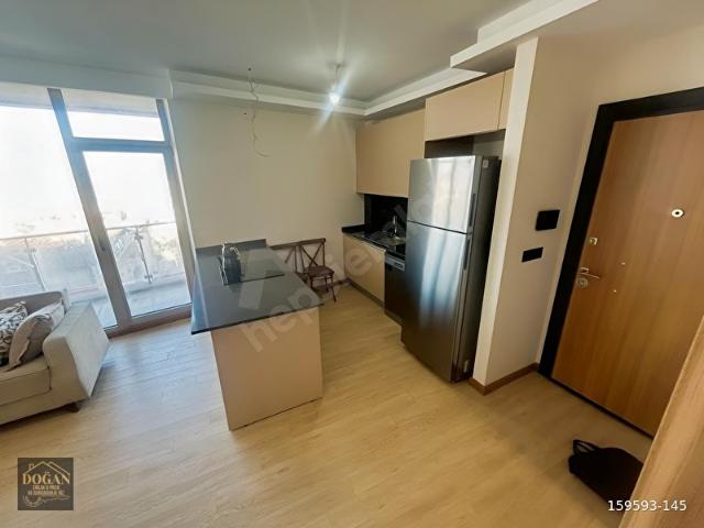QADRAJ DA DENİZ VE HAVALİMANI MANZARALI EŞYALI 1+1 KİRALIK DAİRE