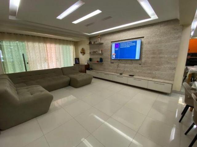 Qn 7 Maravilhosa casa de 03 quartos, Aceita financiamento!