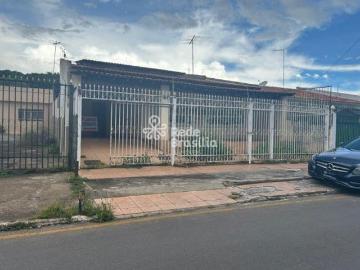 Centro de Taguatinga - Garagem, Área de serviço