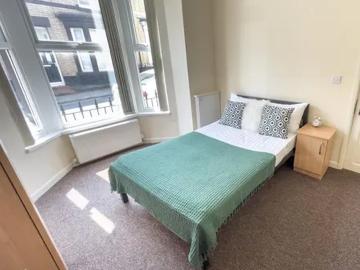 Kensington L7 Liverpool, Kensington Liverpool, L7, North East Wales, Midlands