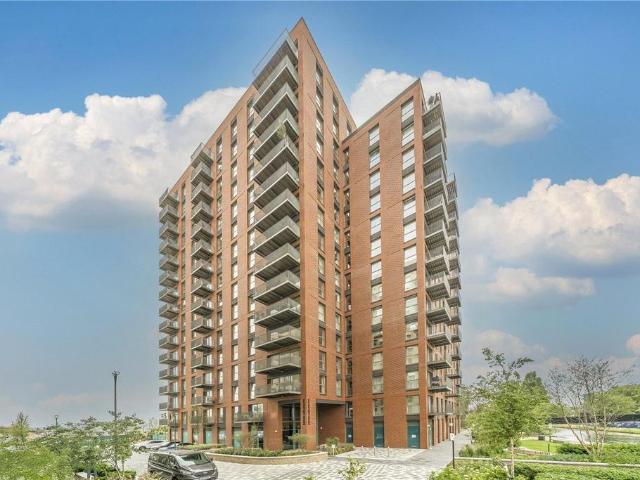Quay Walk, Wembley, HA0 2 bed apartment to rent £2,200 pcm £508 pw