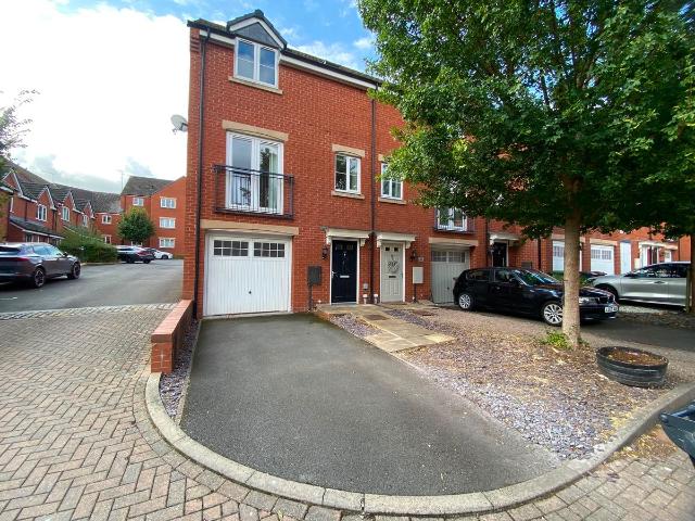 Quayle Court, Kidderminster DY11, 3 bed property to rent, £1,395 pcm | PrimeLocation