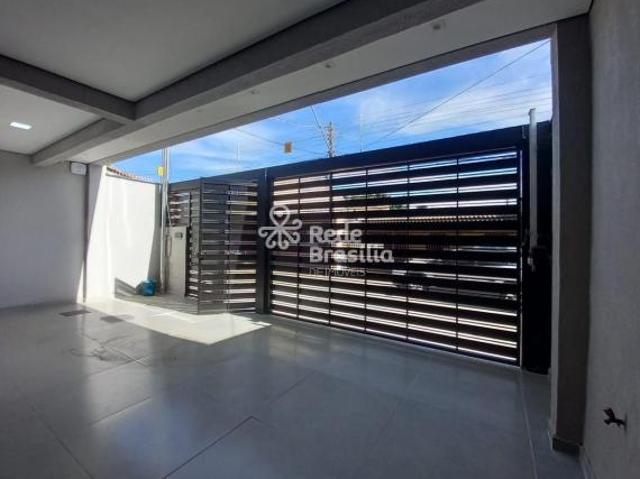 QUADRA 05 CASA SOBRADO ALTO PADRÃO 4 QUARTOS 1 SUÍTE PISCINA NÃO ACEITA FINANCIAMENTO