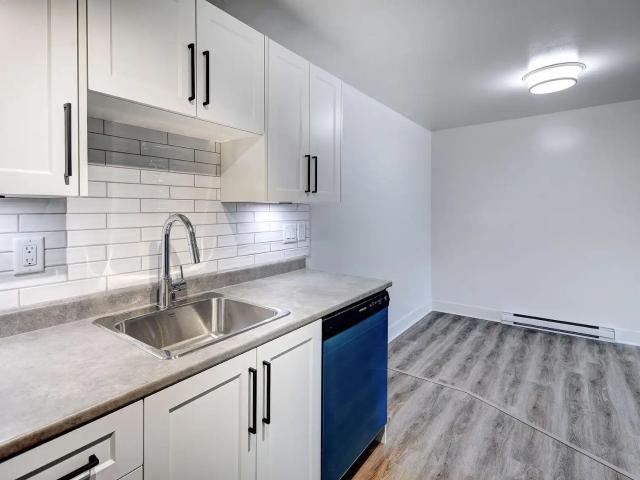 Quadra Village Apartments