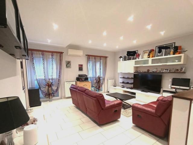 quadrilocale 95mq