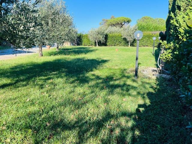 Quadrilocale con giardino, Piombino riotorto