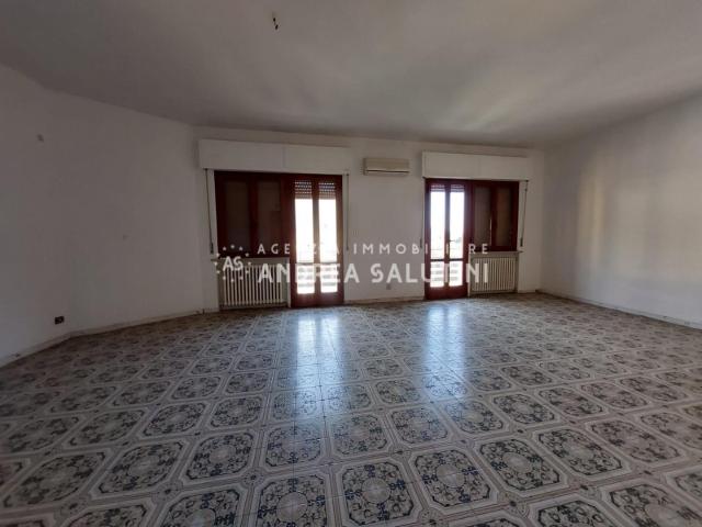 Quadrilocale con terrazzo a Buti