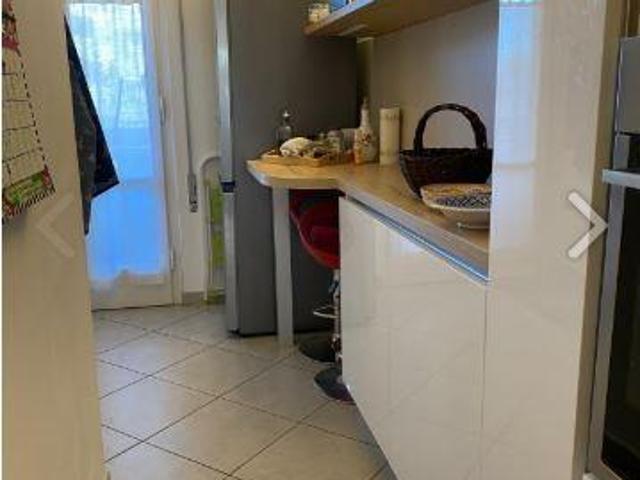 Quadrilocale con terrazzo, Camaiore lido di