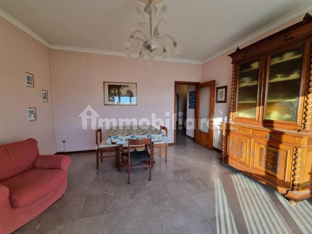 Quadrilocale buono stato, secondo piano, Centro, Chiavari