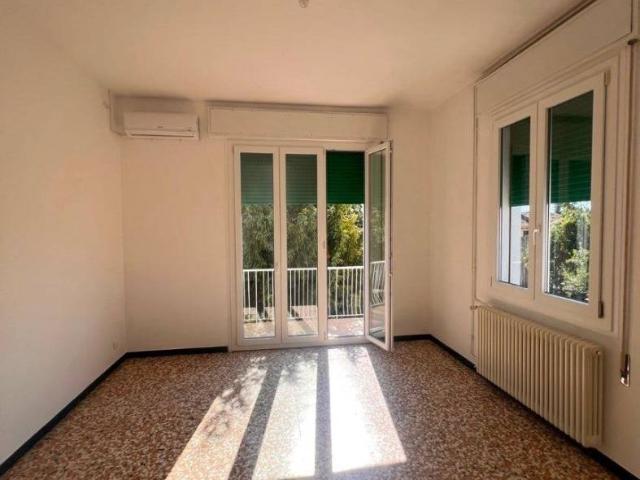 Quadrilocale buono stato, secondo piano, Lugo