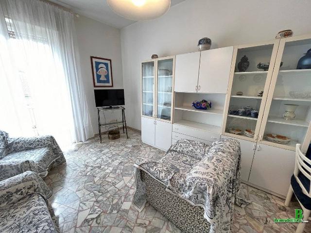 Quadrilocale buono stato, secondo piano, Marco Polo Don Bosco, Viareggio