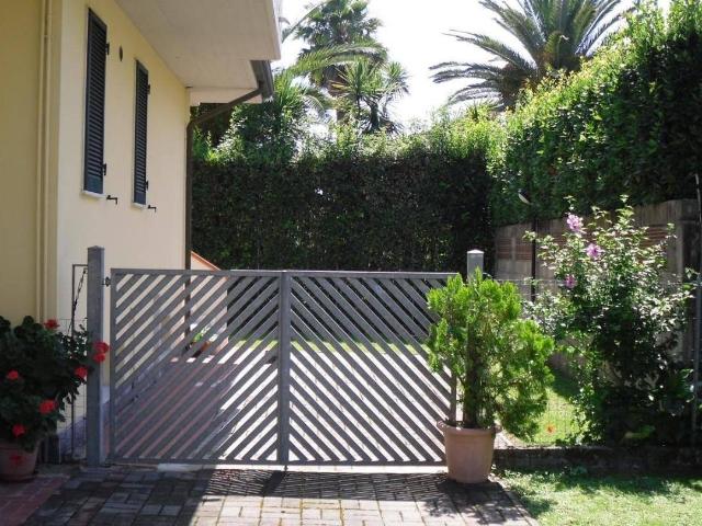 Quadrilocale buono stato, piano rialzato, Bondano Partaccia, Massa