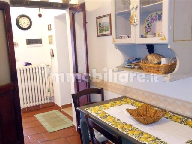 Quadrilocale buono stato, piano rialzato, Centro, Sinalunga