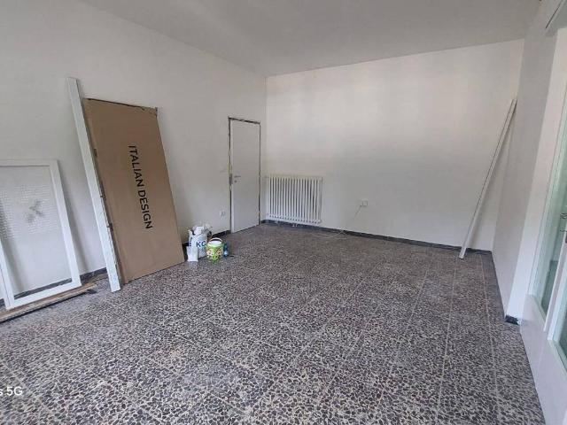 Quadrilocale buono stato, piano rialzato, Centro, Vicopisano