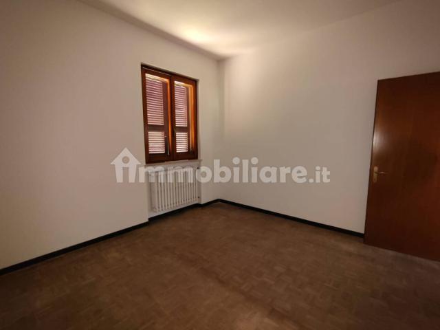 Quadrilocale buono stato, primo piano, Centro, Madignano
