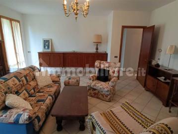 Quadrilocale buono stato, primo piano, Centro, Vaglia