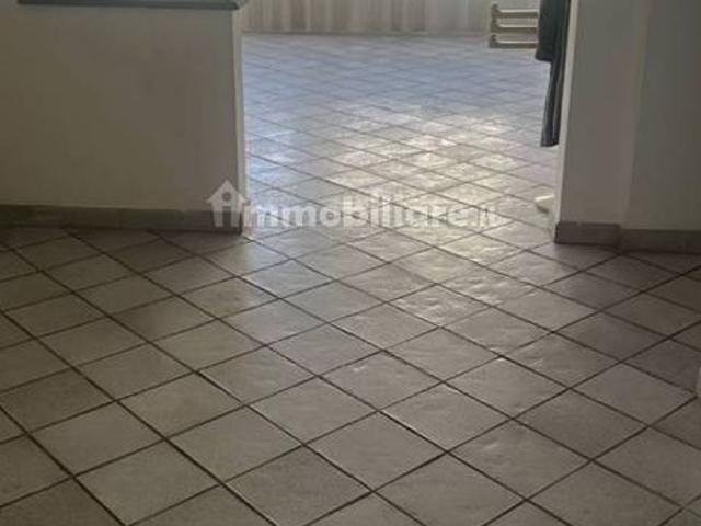 Quadrilocale Galleria Cavalieri dell'Ordine di V. Veneto, Centro, Poggibonsi