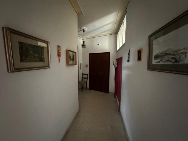 Quadrilocale da ristrutturare a Terni