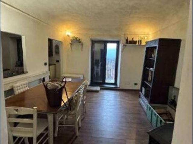 Quadrilocale da ristrutturare in via faje 5, Varazze