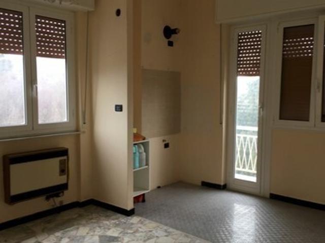 Quadrilocale da ristrutturare in frazione acquafredda 29, Montoggio