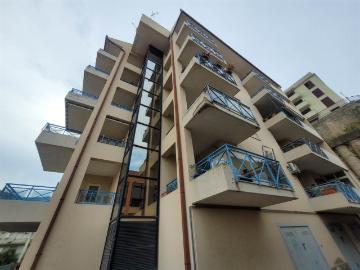 Quadrilocale in affitto a Messina via Macchia snc