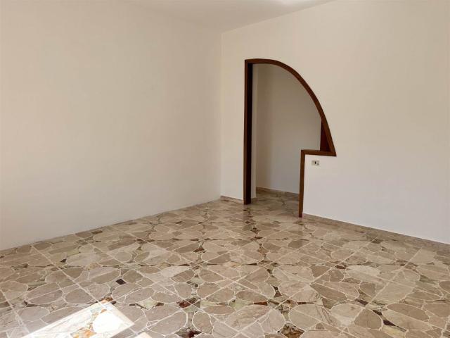 Quadrilocale in affitto a Misterbianco via Marchese 309