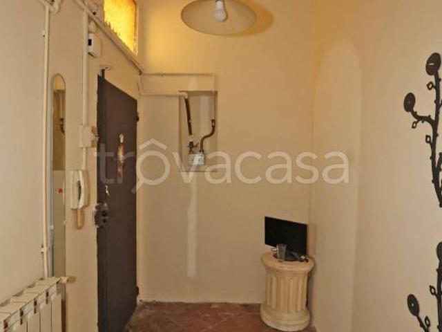 Quadrilocale in affitto a Bologna via Castiglione, 33, Santo Stefano