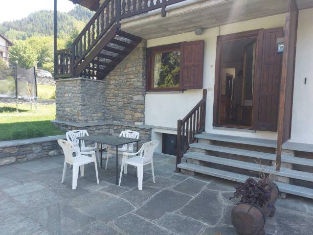 Quadrilocale in affitto a Courmayeur strada del Villair