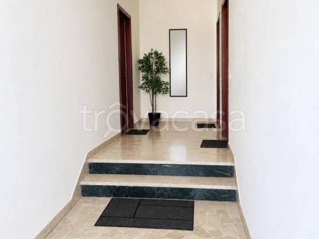 Quadrilocale in affitto a Firenze via Fratelli Gualandi, Fortini