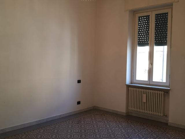 Quadrilocale in affitto a Imperia, case in affitto Imperia