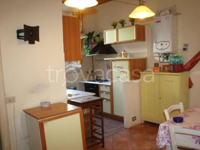 Quadrilocale in affitto a Lucca via San Nicolao, 55100, Piazza Anfiteatro Torre Guinigi