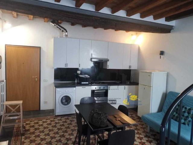 Quadrilocale in affitto a Parma, Centro città