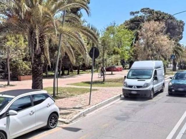 Quadrilocale in affitto a Pescara, Lungomare Strada Parco