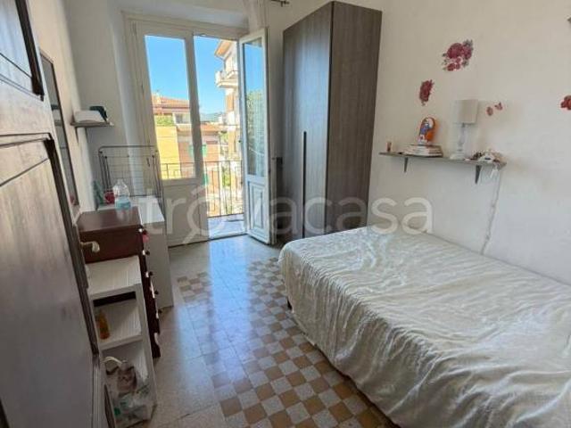 Quadrilocale in affitto a Perugia viale Orazio Antinori, 24, Centro