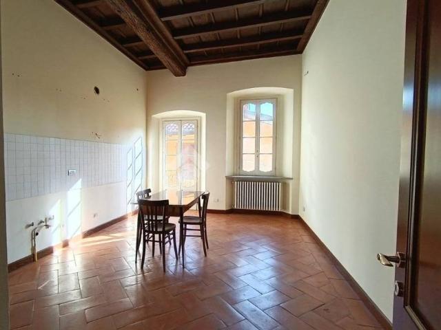 Quadrilocale in affitto a Robecco sul Naviglio via Crocefisso, 5