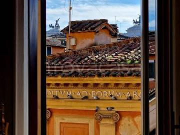 Quadrilocale in affitto a Roma, Pantheon