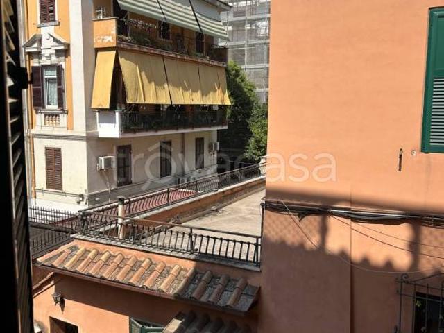 Quadrilocale in affitto a Roma via Marco Tabarrini, Appio latino