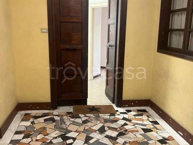 Quadrilocale in affitto a Roma via Girolamo Dandini, 16, San Saba Caracalla