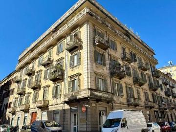 Piazza Martini Torino - Giardino, Balcone