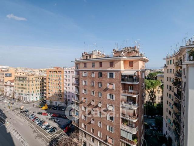Quadrilocale in Affitto in Via Acaia 24 a Roma