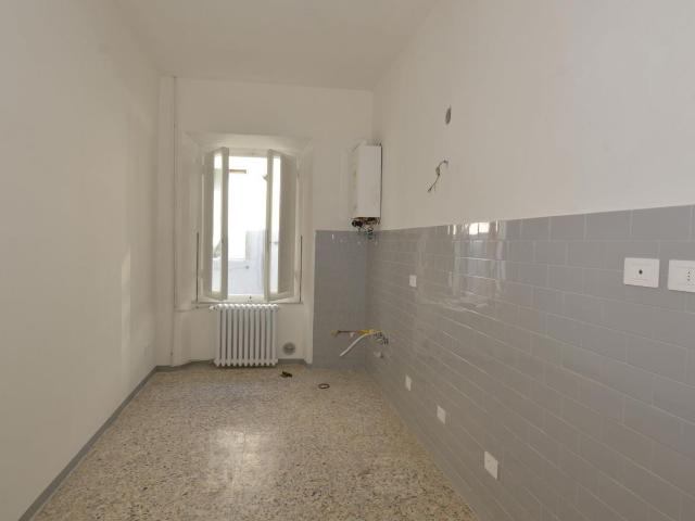 Quadrilocale in affitto in via garibaldi, Arezzo